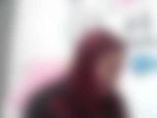 charis-bellota's Live Sex Cam Show