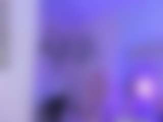Live cam show with EllaaThorne - Oil on parknlotfishbdy