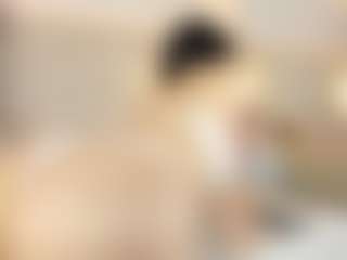 Live cam show with EllaaThorne - Big Tits on CamwithHer