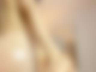 Live cam show with EllaaThorne - Fingerass on Camsoda