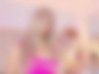 Live cam show with EllaaThorne - Average on eurowanks.com