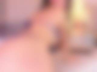 EllaaThorne's Live Sex Cam Show