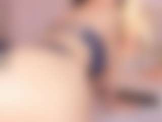EllaaThorne's Live Sex Cam Show