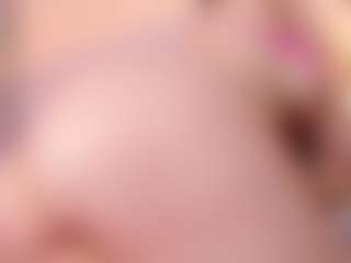 EllaaThorne's Live Sex Cam Show