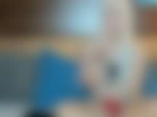 Live cam show with EmilyEclair - Thong on SmokeAndPoke
