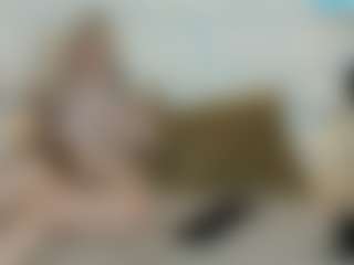 EmilyEclair's Live Sex Cam Show