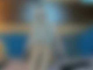 Live cam show with EmilyEclair - Thong on TeamSkeetLive