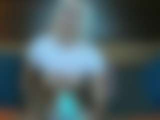 Live cam show with EmilyEclair - Thong on fuklive.com