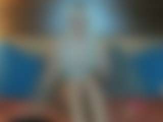 Live cam show with EmilyEclair - Thong on livesexfox.com