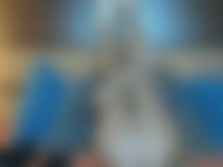 EmilyEclair's Live Sex Cam Show