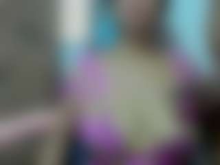 Live-Cam-Show mit karollovestar - Lovense auf Camsoda