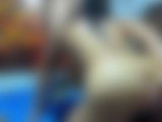 Live cam show with karollovestar - Cum on Gym Cam Girls
