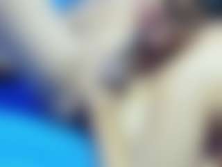 Live cam show with karollovestar - Fingering on Gym Cam Girls