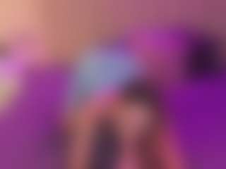 Live cam show with Kimberlly - Lush on chickslive.net