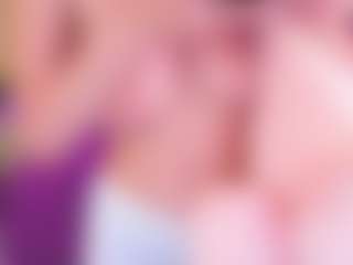 Live cam show with Kimberlly - Teen (18+) on live18s.com