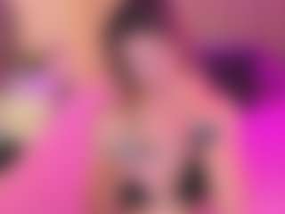 Live cam show with Kimberlly - Blonde Hair HD on hrnylive.com