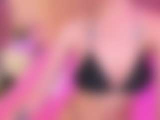 Live cam show with Kimberlly - Spank Blonde Hair on TeamSkeetLive