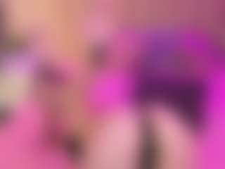 Live cam show with Kimberlly - Strip Blonde Hair on CamSodaAdn