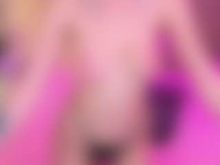 Live cam show with Kimberlly - Public Big Tits on friskycurves.com