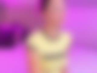 Live cam show with Kimberlly - Public on Cam Slut