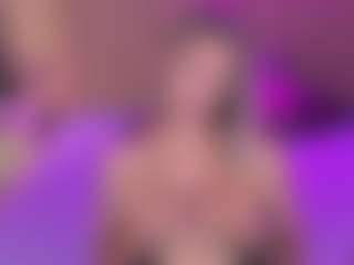 Live cam show with Kimberlly - Striptease on madthumbs
