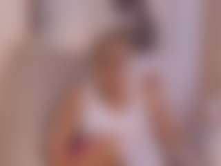 Show de câmera ao vivo com sammyxmami - Middle Aged no Camsoda