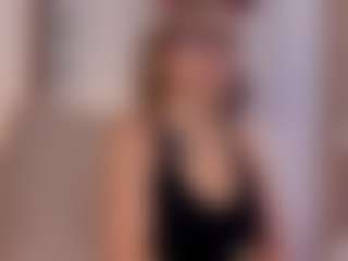sammyxmami's Live Sex Cam Show