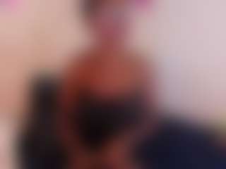 Live cam show with SARAA-COLLIINS - Ebony on chickslive.net | colombia