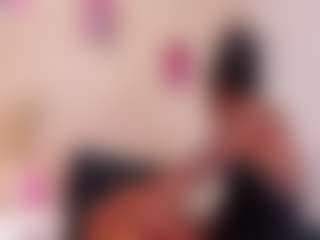 Live cam show with SARAA-COLLIINS - Ebony on SquirtSoMuch | colombia