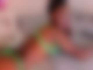 Live cam show with SARAA-COLLIINS - Ebony on galaxygirlnitro.com
