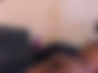 SARAA-COLLIINS's Live Sex Cam Show