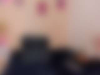 SARAA-COLLIINS's Live Sex Cam Show