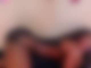Live cam show with SARAA-COLLIINS - Ebony on Uber Horny | colombia