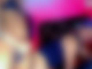 Live cam show with SashaLestronge - Flat Chested on CamSextacy
