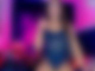 Live cam show with SashaLestronge - Tease on Camsoda