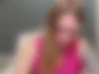 Live cam show with TessaDaybreak - Mature on livesuperchat.net