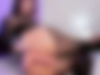 Angeles-Bust's Live Sex Cam Show