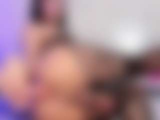 Angeles-Bust's Live Sex Cam Show