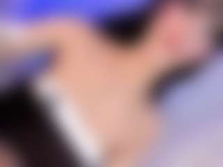 Angeles-Bust's Live Sex Cam Show
