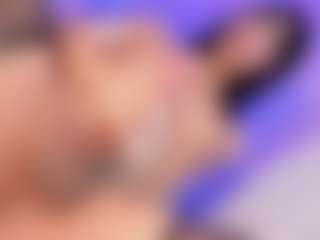 Angeles-Bust's Live Sex Cam Show