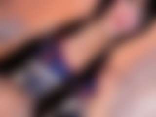 Angeles-Bust's Live Sex Cam Show
