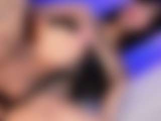Angeles-Bust's Live Sex Cam Show