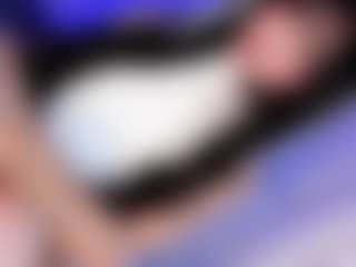 Angeles-Bust's Live Sex Cam Show