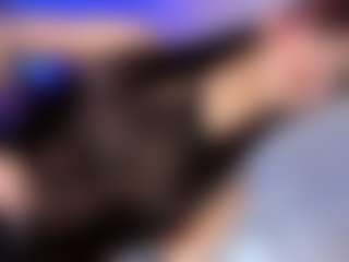 Angeles-Busts Live-Sex-Cam-Show