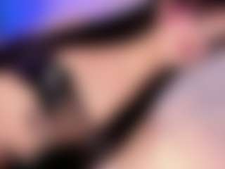 Angeles-Bust's Live Sex Cam Show