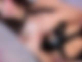 Live cam show with Angeles-Bust - Irish on CamClone