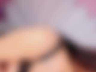 Angeles-Bust's Live Sex Cam Show