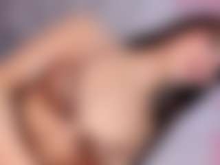 Angeles-Bust's Live Sex Cam Show