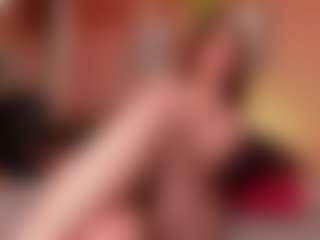 Live cam show with SabrinaWalker - Average on Streamer API