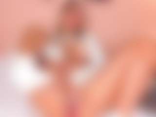 Live cam show with SofiaBennett - No Smoking on Fapmatic.com